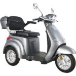 Scooter eléctrico Tres Ruedas Gris